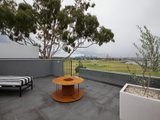 https://images.listonce.com.au/custom/160x/listings/84-the-strand-newport-vic-3015/930/01202930_img_04.jpg?CDaz5Qvnohg