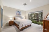 https://images.listonce.com.au/custom/160x/listings/84-warringah-crescent-eltham-north-vic-3095/909/01986909_img_13.jpg?f5WdiR8n794