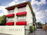 https://images.listonce.com.au/custom/160x/listings/841-byron-street-elwood-vic-3184/363/01794363_img_01.jpg?t2LI-ud1F00