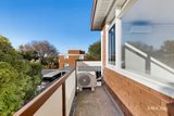 https://images.listonce.com.au/custom/160x/listings/842-disraeli-street-kew-vic-3101/926/01927926_img_09.jpg?o_GnGUWRLWs