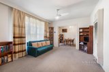 https://images.listonce.com.au/custom/160x/listings/8439-waverley-road-mount-waverley-vic-3149/820/01332820_img_02.jpg?1J52erIpztU