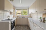 https://images.listonce.com.au/custom/160x/listings/8470-474-canterbury-road-forest-hill-vic-3131/469/01974469_img_05.jpg?AET00zvnoo8