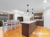 https://images.listonce.com.au/custom/160x/listings/84a-blackburn-road-mooroolbark-vic-3138/764/01525764_img_03.jpg?SJRpAd3jQhw