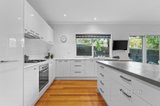 https://images.listonce.com.au/custom/160x/listings/84a-mount-view-parade-croydon-vic-3136/062/01606062_img_04.jpg?5PCEMqszDV4