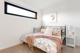 https://images.listonce.com.au/custom/160x/listings/84b-spring-road-hampton-east-vic-3188/038/01676038_img_23.jpg?7XYzmRTvoZk