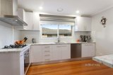 https://images.listonce.com.au/custom/160x/listings/85-7-poet-road-bentleigh-east-vic-3165/331/01080331_img_06.jpg?irKpK-6cuyM