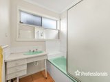 https://images.listonce.com.au/custom/160x/listings/85-87-cambridge-road-mooroolbark-vic-3138/979/01525979_img_09.jpg?6r-EEjiU5OU