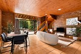 https://images.listonce.com.au/custom/160x/listings/85-87-chapman-street-north-melbourne-vic-3051/524/01727524_img_04.jpg?yeLa4N-P9E8