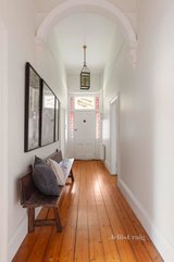 https://images.listonce.com.au/custom/160x/listings/85-cunningham-street-northcote-vic-3070/039/01651039_img_06.jpg?HPtax2k6sKQ