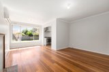 https://images.listonce.com.au/custom/160x/listings/85-embankment-grove-chelsea-vic-3196/985/01637985_img_03.jpg?qTPi8vyiN6s