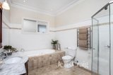 https://images.listonce.com.au/custom/160x/listings/85-empress-avenue-kingsville-vic-3012/190/01970190_img_07.jpg?UxakgOzG73c