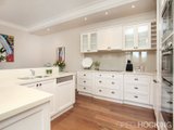 https://images.listonce.com.au/custom/160x/listings/85-empress-avenue-kingsville-vic-3012/377/01203377_img_06.jpg?IOCd0gEweFo