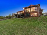 https://images.listonce.com.au/custom/160x/listings/85-eucalypt-drive-lilydale-vic-3140/507/01524507_img_14.jpg?3rta1zloPAA