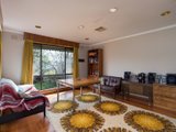 https://images.listonce.com.au/custom/160x/listings/85-hawthory-road-mooroolbark-vic-3138/206/01524206_img_14.jpg?YyIbhphSc_E