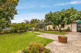 https://images.listonce.com.au/custom/160x/listings/85-hedderwick-street-essendon-vic-3040/040/00996040_img_07.jpg?uYS0bwmzcHY
