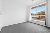 https://images.listonce.com.au/custom/160x/listings/85-hocking-avenue-canadian-vic-3350/209/01752209_img_05.jpg?wazwpk5N_q8