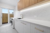 https://images.listonce.com.au/custom/160x/listings/85-husband-road-forest-hill-vic-3131/762/01909762_img_14.jpg?Tu_Se5_JJbA