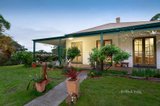 https://images.listonce.com.au/custom/160x/listings/85-manuka-road-panton-hill-vic-3759/493/01288493_img_03.jpg?T7w4tgJ9Xq8