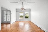 https://images.listonce.com.au/custom/160x/listings/85-marine-parade-elwood-vic-3184/823/01990823_img_03.jpg?Sdx2vEGcyXI