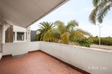 https://images.listonce.com.au/custom/160x/listings/85-marine-parade-elwood-vic-3184/823/01990823_img_04.jpg?lG-DCG45CgA