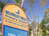 https://images.listonce.com.au/custom/160x/listings/85-rosella-street-doncaster-east-vic-3109/451/01718451_img_12.jpg?V4DS4-iMasM