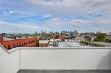 https://images.listonce.com.au/custom/160x/listings/85-type-street-richmond-vic-3121/102/01910102_img_06.jpg?LPG42O19bPU