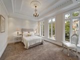 https://images.listonce.com.au/custom/160x/listings/85-winmalee-road-balwyn-vic-3103/309/01685309_img_07.jpg?xaRuAAOAUkM