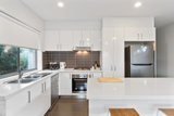 https://images.listonce.com.au/custom/160x/listings/850-green-island-avenue-mount-martha-vic-3934/279/01893279_img_05.jpg?e025LR9jZTk