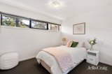 https://images.listonce.com.au/custom/160x/listings/853-kent-avenue-croydon-vic-3136/189/01911189_img_04.jpg?ht-_wICnUEY