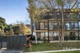 https://images.listonce.com.au/custom/160x/listings/853-kent-avenue-croydon-vic-3136/189/01911189_img_08.jpg?UtjRaGLX9h8