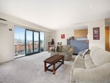 https://images.listonce.com.au/custom/160x/listings/8541-esplanade-west-port-melbourne-vic-3207/791/01794791_img_04.jpg?9DM89MpHJtM