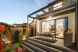 https://images.listonce.com.au/custom/160x/listings/85c-holmes-road-moonee-ponds-vic-3039/495/01635495_img_18.jpg?AE6zS_b0JDY