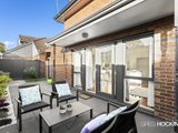 https://images.listonce.com.au/custom/160x/listings/86-albert-street-williamstown-vic-3016/966/01203966_img_05.jpg?QMPIa7VGtkg