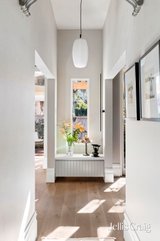 https://images.listonce.com.au/custom/160x/listings/86-barkly-street-carlton-vic-3053/323/01936323_img_14.jpg?Ba7a5niKTSQ