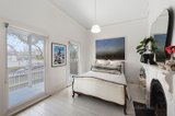 https://images.listonce.com.au/custom/160x/listings/86-chatsworth-road-prahran-vic-3181/177/00548177_img_03.jpg?-_Dxioej4gE