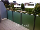 https://images.listonce.com.au/custom/160x/listings/86-crefden-street-maidstone-vic-3012/365/01876365_img_04.jpg?61eMMR1aHPs
