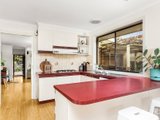 https://images.listonce.com.au/custom/160x/listings/86-grieve-parade-altona-vic-3018/364/01202364_img_04.jpg?vh9K2RkPl50