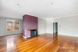 https://images.listonce.com.au/custom/160x/listings/86-manningham-road-bulleen-vic-3105/212/01726212_img_04.jpg?SzTrVi1kvJQ
