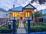 https://images.listonce.com.au/custom/160x/listings/86-maud-street-geelong-vic-3220/856/01699856_img_01.jpg?O5UUxT_kVlA
