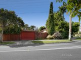 https://images.listonce.com.au/custom/160x/listings/86-pleasant-road-bulleen-vic-3105/694/01108694_img_07.jpg?IJ6MlfSn0EY