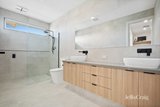 https://images.listonce.com.au/custom/160x/listings/86-thurling-parade-lucas-vic-3350/917/01764917_img_04.jpg?qobsGuVG1bc
