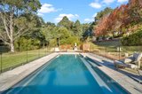 https://images.listonce.com.au/custom/160x/listings/860-woods-point-road-east-warburton-vic-3799/677/01529677_img_01.jpg?ApReuQYCCoo