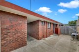 https://images.listonce.com.au/custom/160x/listings/868-osborne-avenue-north-geelong-vic-3215/822/01698822_img_09.jpg?86NEABLOIl4