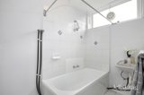 https://images.listonce.com.au/custom/160x/listings/869-edinburgh-street-flemington-vic-3031/946/01808946_img_07.jpg?FZP6fc2bNsU