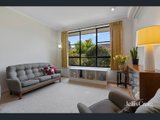 https://images.listonce.com.au/custom/160x/listings/869-highbury-road-vermont-south-vic-3133/975/01922975_img_09.jpg?byKwyEPyHKE