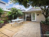 https://images.listonce.com.au/custom/160x/listings/87-blackshaws-road-newport-vic-3015/510/01203510_img_07.jpg?kQW6JrqrDM0