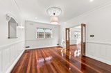 https://images.listonce.com.au/custom/160x/listings/87-edgevale-road-kew-vic-3101/524/01973524_img_05.jpg?d62kMjNKWn0
