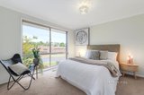 https://images.listonce.com.au/custom/160x/listings/87-landscape-drive-mooroolbark-vic-3138/186/01149186_img_06.jpg?mo3LT3GelK0