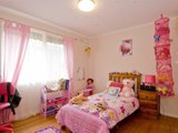 https://images.listonce.com.au/custom/160x/listings/87-newton-avenue-bell-post-hill-vic-3215/107/01699107_img_05.jpg?WLJc8PCHI1Q