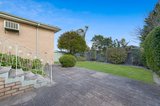 https://images.listonce.com.au/custom/160x/listings/87-strada-crescent-wheelers-hill-vic-3150/229/01726229_img_07.jpg?bb4Hl8hkmOI
